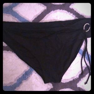 Black 2X bikini bottom GUC